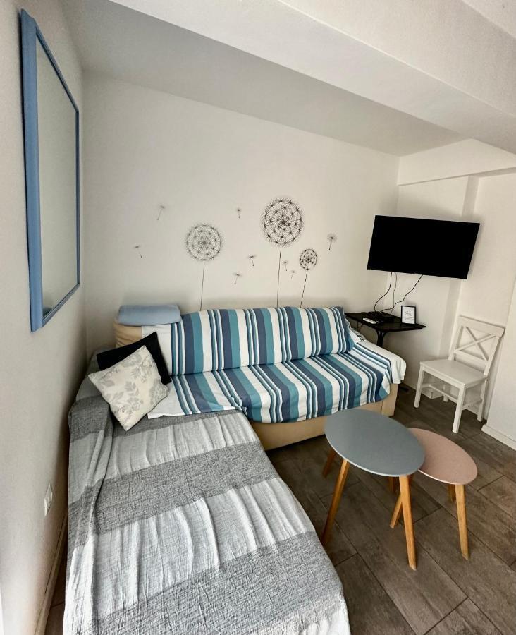 Emily Deluxe Superior 5 Star Studio Apartment, Your Piece Of Heaven With Sea & Park View Novigrad Istria Kültér fotó