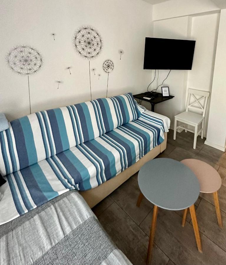 Emily Deluxe Superior 5 Star Studio Apartment, Your Piece Of Heaven With Sea & Park View Novigrad Istria Kültér fotó