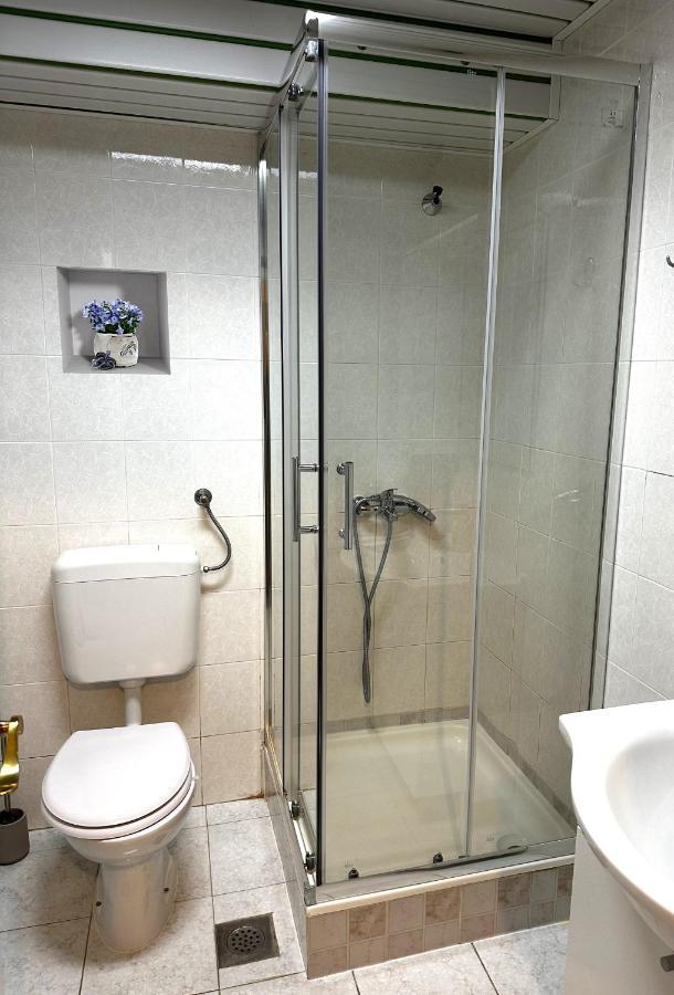 Emily Deluxe Superior 5 Star Studio Apartment, Your Piece Of Heaven With Sea & Park View Novigrad Istria Kültér fotó